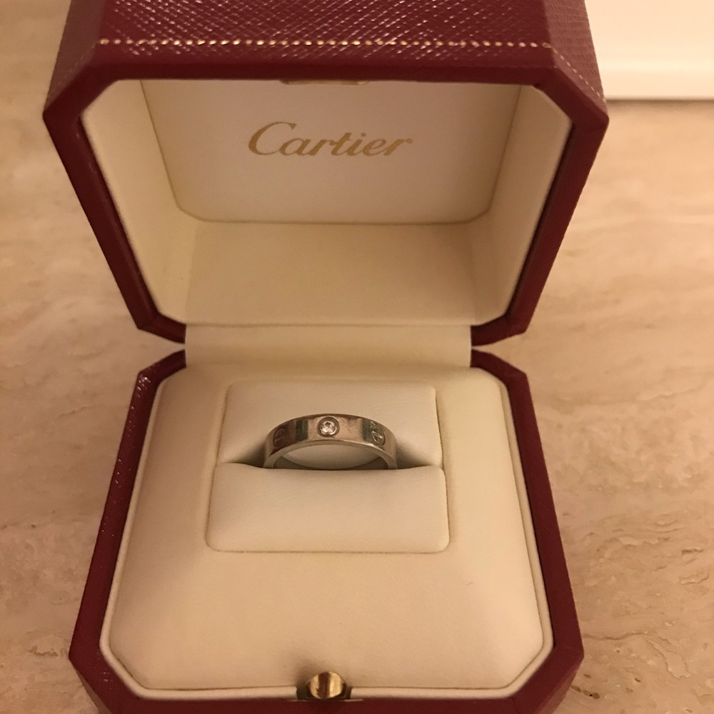 Cartier Love ring, 18k 1 diamond